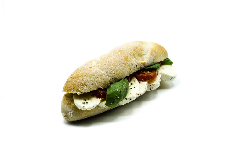 ΨΩΜΙ ΜΕ ΕΛΙΑ, ΝΤΟΜΑΤΑ ΚΑΙ ΜΟZZARELLA
